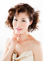 シャンソンシンガー「山口紀子」のホームページ。プロフィール、ライブスケジュール、ブログなど
